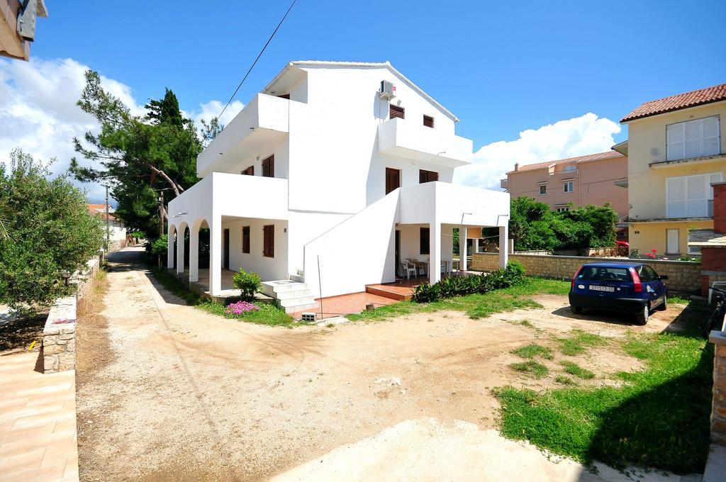 Apartments Renato Novalja Εξωτερικό φωτογραφία