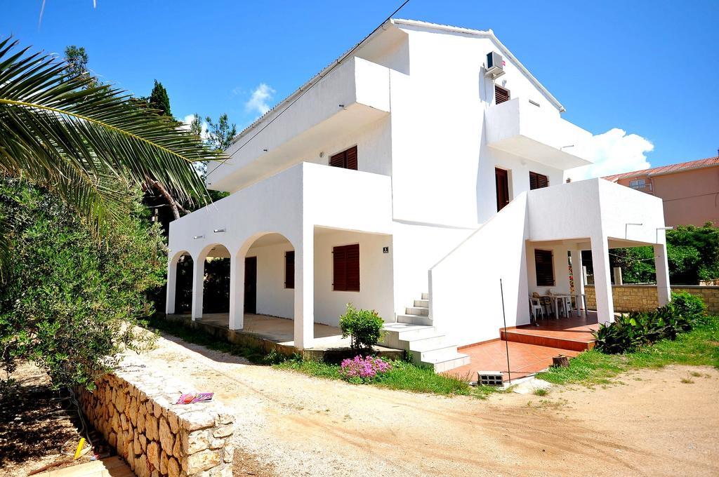 Apartments Renato Novalja Εξωτερικό φωτογραφία